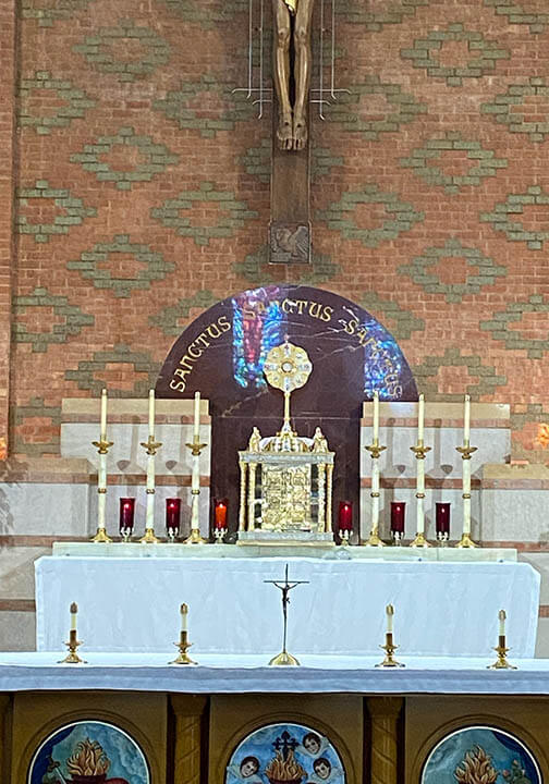 New Monstrance delivered to Sacred Hearth Cathedral New Mexico
